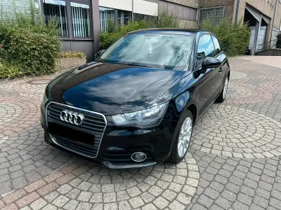Gebraucht Audi A1 86 PS (63 kW) 2012 Schwarz Kleinwagen
