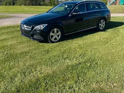 Gebraucht Mercedes C220 Avantgarde 170 PS (125 kW) 2014 Schwarz Kombi