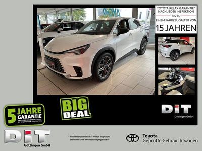 Sonic white Neu 2025 Lexus LBX SUV | 38.490 €