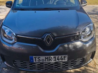 Gebraucht Renault Twingo Urban Night 60 kW (82 PS) 2023 Grau Kleinwagen