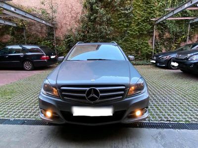 Mercedes C200