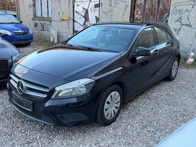Schwarz Gebraucht 2014 Mercedes A160 Kleinwagen | 7.950 € (Teuer)