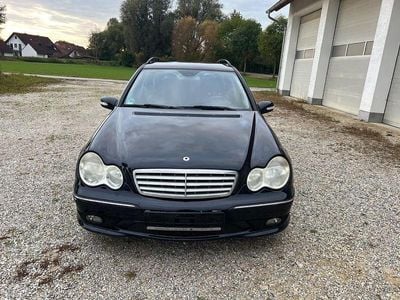 Mercedes C200