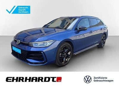Usata VW Passat R-line 150 CV (110 kW) 2025 Blu Station wagon