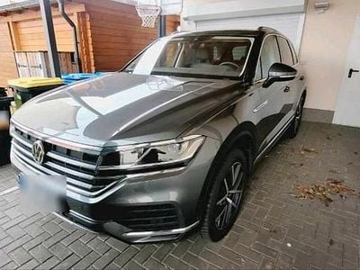 Usata VW Touareg 285 CV (209 kW) 2019 Grigio SUV
