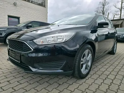Używany Ford Focus 125 KM (91 kW) 2015 Czarny Kombi