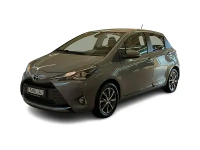 Gebraucht Toyota Yaris Hybrid Club 101 PS (74 kW) 2019 Grau Limousine