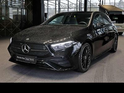 Gebraucht Mercedes A200 Night 163 PS (119 kW) 2025 Metalliclack kosmosschwarz Limousine