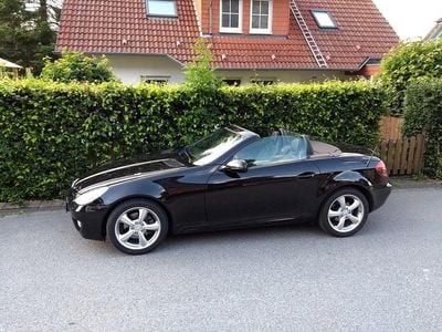Schwarz Gebraucht 2009 Mercedes SLK200 Cabrio | 11.400 € (Fairer Preis)