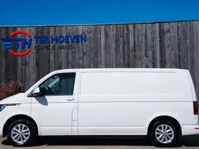 Gebraucht VW T6.1 150 PS (110 kW) 2022 Weiss Van
