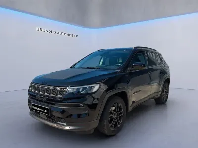Gebraucht Jeep Compass 131 PS (96 kW) 2023 Schwarz SUV