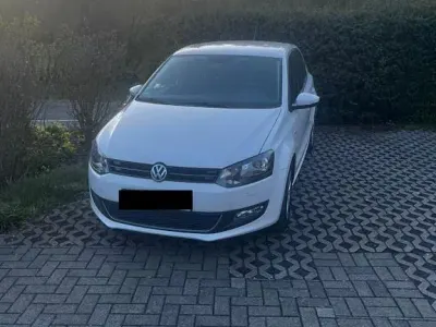 Gebraucht VW Polo 90 PS (66 kW) 2013 Weiß Kleinwagen