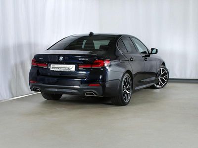 M carbonschwarz Gebraucht 2021 BMW 530e M Sport Limousine | 32.258 € (Guter Preis)