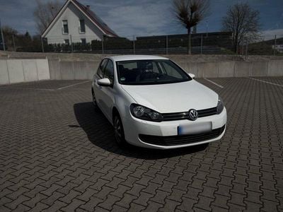Usado VW Golf VII Comfortline 105 HP (77 kW) 2012 Branco Carrinha
