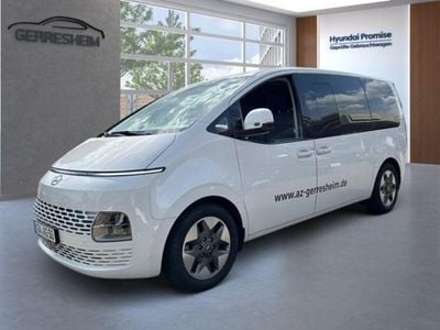 Gebraucht Hyundai Staria Prime 177 PS (130 kW) 2023 Weiss Van / Kleinbus