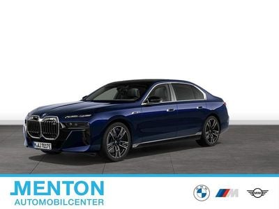 Gebraucht BMW M760e 571 PS (419 kW) 2025 Blau Limousine