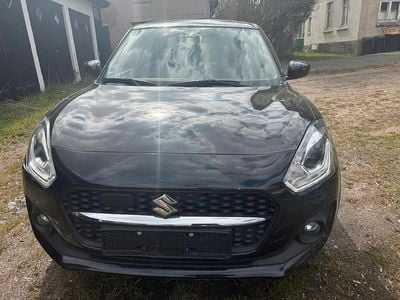 Usado Suzuki Swift 83 HP (61 kW) 2021 Preto Citadino