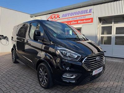 Second-hand Ford Transit Titanium 170 CP (125 kW) 2018 Negru Break