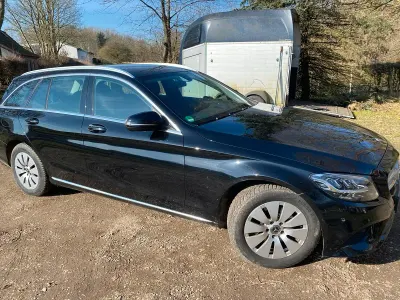 Gebraucht Mercedes C200 156 PS (114 kW) 2020 Schwarz Kombi