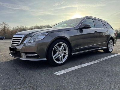 Second-hand Mercedes E250 Avantgarde 204 CP (150 kW) 2012 Gri Break