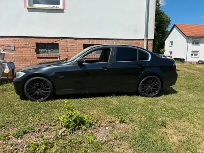 Gebraucht BMW 325 218 PS (160 kW) 2005 Schwarz Limousine