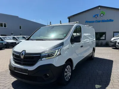 Gebraucht Renault Trafic Komfort 120 PS (88 kW) 2020 Weiß Van / Kleinbus