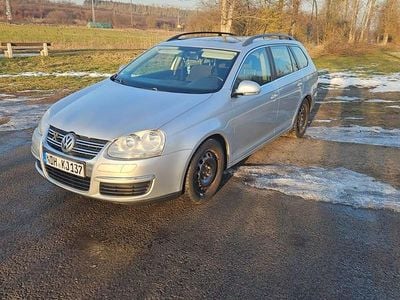 Silber Gebraucht 2007 VW Golf V Kombi | 3.999 € (Fairer Preis)