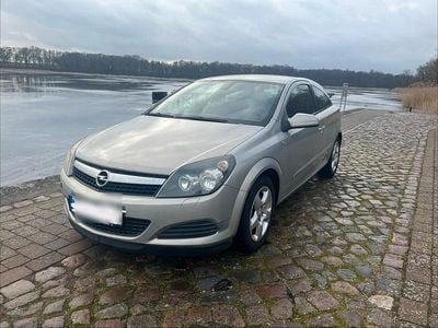 Gebraucht Opel Astra GTC 105 PS (77 kW) 2007 Coupé