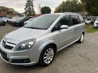 Gebraucht Opel Zafira Cosmo 140 PS (102 kW) 2007 Silber Van / Kleinbus