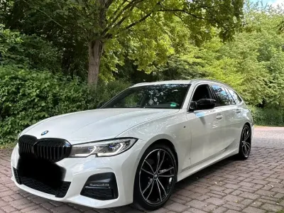 Gebraucht BMW 320 M Sport 190 PS (139 kW) 2020 Weiß Kombi