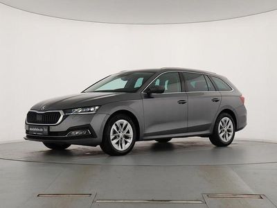 Graphitegrau metallic Gebraucht 2022 Skoda Octavia Style Kombi | 22.889 € (Fairer Preis)