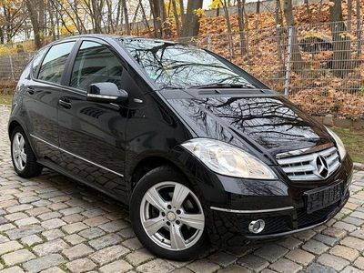 Schwarz Gebraucht 2012 Mercedes A180 Limousine | 7.990 € (Guter Preis)