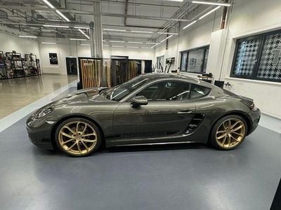 Second-hand Porsche 718 Cayman Edition 299 CP (219 kW) 2024 Verde Coupe