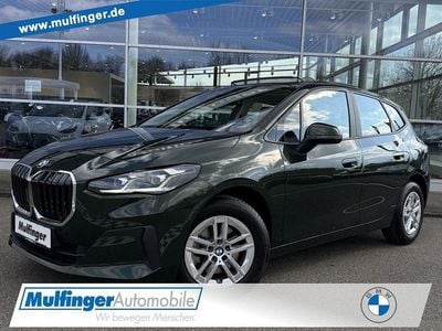Gebraucht BMW 220 Active Tourer Sport Line 156 PS (114 kW) 2023 Grün Van / Kleinbus