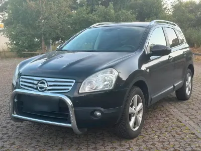 Gebraucht Nissan Qashqai +2 140 PS (102 kW) 2009 Schwarz SUV