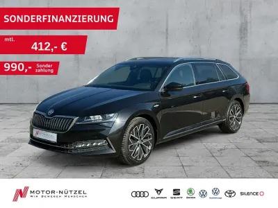 Gebraucht Skoda Superb LAURIN & KLEMENT 200 PS (147 kW) 2023 Schwarz Kombi
