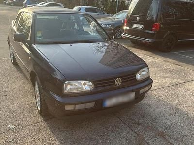 Gebraucht VW Golf Cabriolet 75 PS (55 kW) 1997 Violet Cabrio