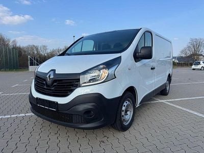 Gebraucht Renault Trafic Komfort 95 PS (69 kW) 2016 Weiß Van / Kleinbus