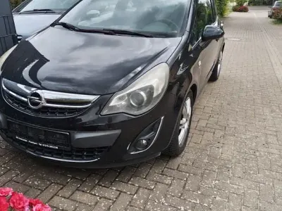 Gebraucht Opel Corsa Satellite 87 PS (63 kW) 2012 Schwarz Kleinwagen