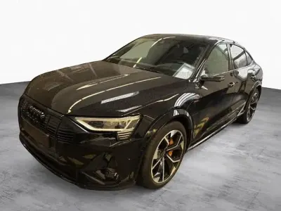 Gebraucht Audi e-tron Ambiente 369 kW (503 PS) 2023 Mythosschwarz metallic SUV
