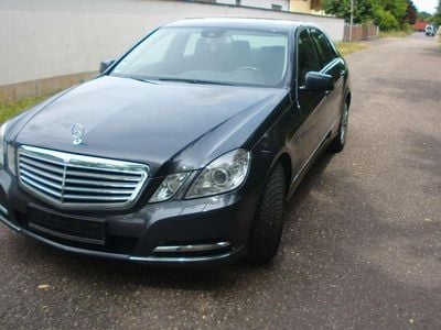 Mercedes E220
