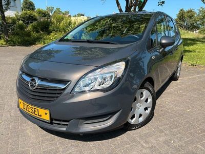 Gebraucht Opel Meriva Edition 136 PS (100 kW) 2014 Grau Van / Kleinbus