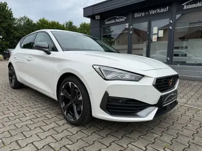 Gebraucht Cupra Leon Basis 150 PS (110 kW) 2024 Weiß Limousine