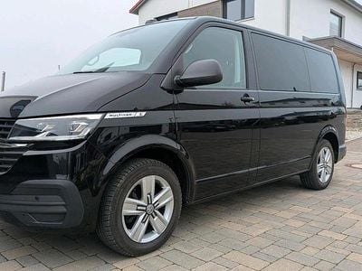 Second-hand VW T6.1 Trendline 150 CP (110 kW) 2020 Negru Van