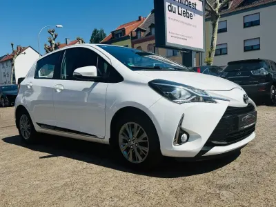 Gebraucht Toyota Yaris Comfort 111 PS (81 kW) 2017 Weiß Kleinwagen