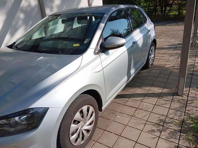 Gebraucht VW Polo Comfortline 95 PS (69 kW) 2018 Silber Kleinwagen