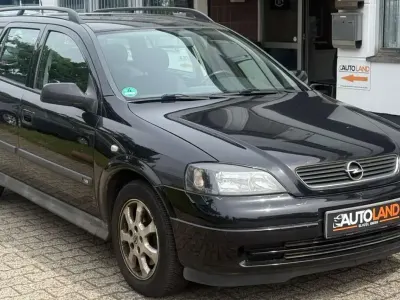 Gebraucht Opel Astra Njoy 125 PS (91 kW) 2004 Schwarz Limousine