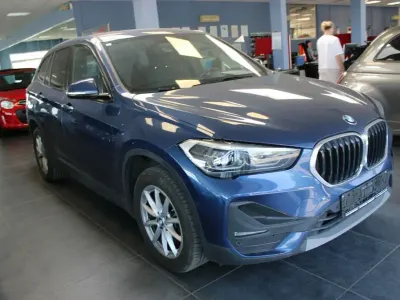 Gebraucht BMW X1 Advantage 150 PS (110 kW) 2021 Phytonicblau metallic SUV