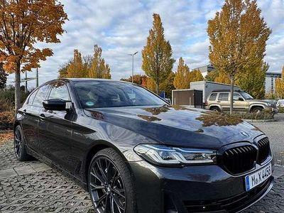 Gebraucht BMW 530 Luxury Line 286 PS (210 kW) 2023 Grau Limousine