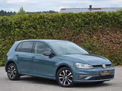 Gebraucht VW Golf VII IQ Drive 150 PS (110 kW) 2019 Blau Limousine
